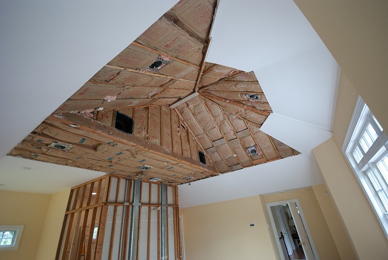 DSC_9293.jpg - Another view of the ceiling.