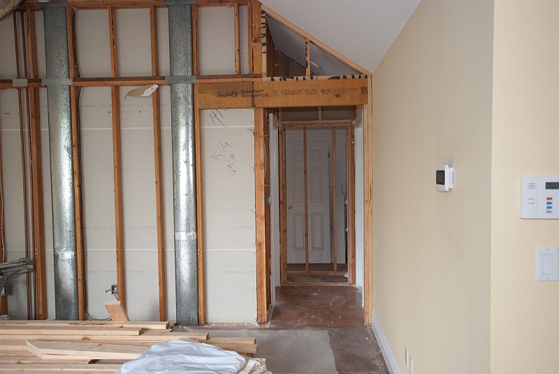 DSC_9304.jpg - Pocket door for right master closet is framed